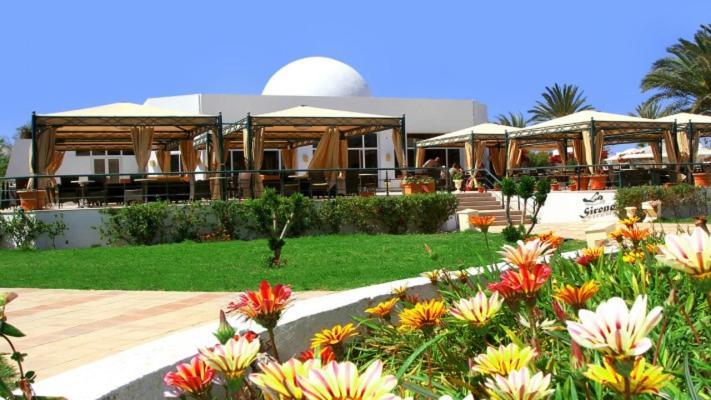 Djerba Plaza Thalasso & Spa Triffa Exterior photo