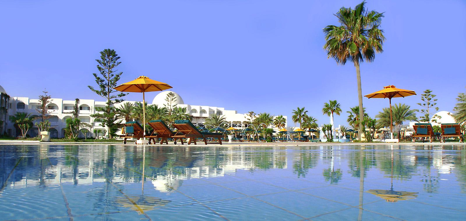 Djerba Plaza Thalasso & Spa Triffa Exterior photo