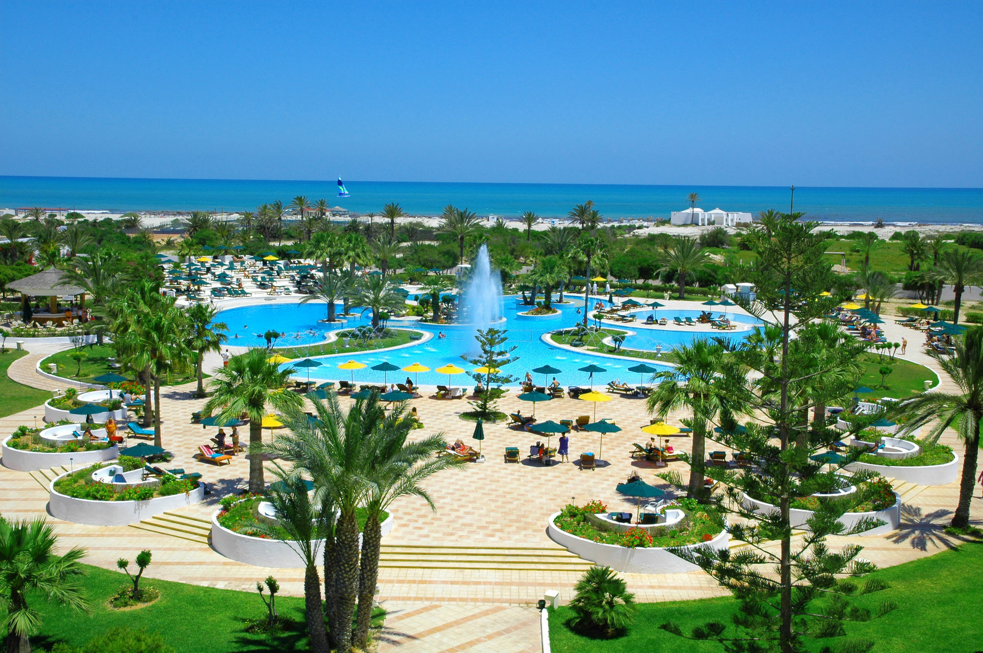 Djerba Plaza Thalasso & Spa Triffa Exterior photo